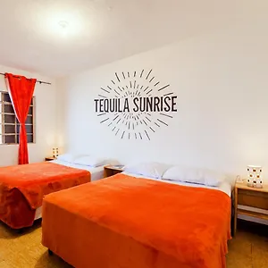  Ostello Tequila Sunrise